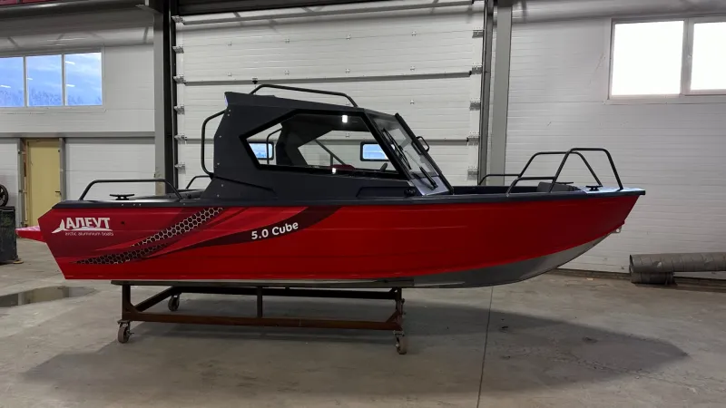Пластиковая лодка ALEUT 5.0 Cube, фото: 12