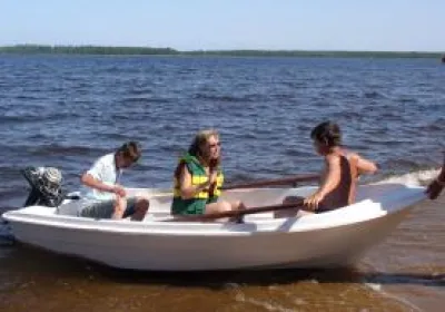 Лодка Онего 365