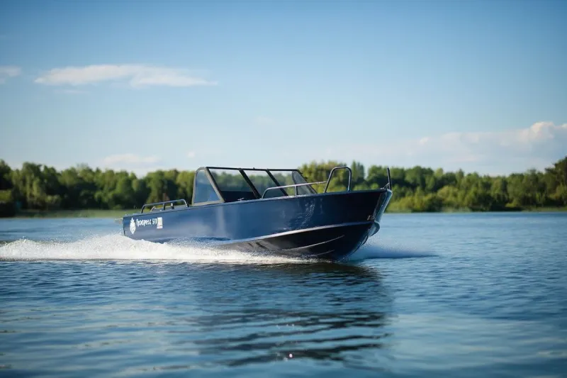 Каютный катер Прогресс 510, фото: 5