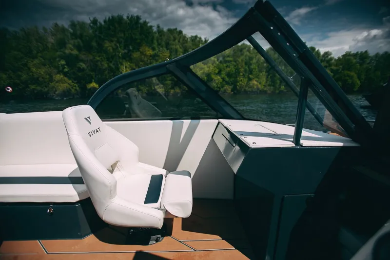 Пластиковая лодка Vivat 640 СВ, фото: 21