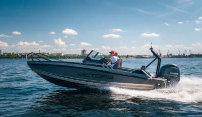 Лодка Victory A6 Open