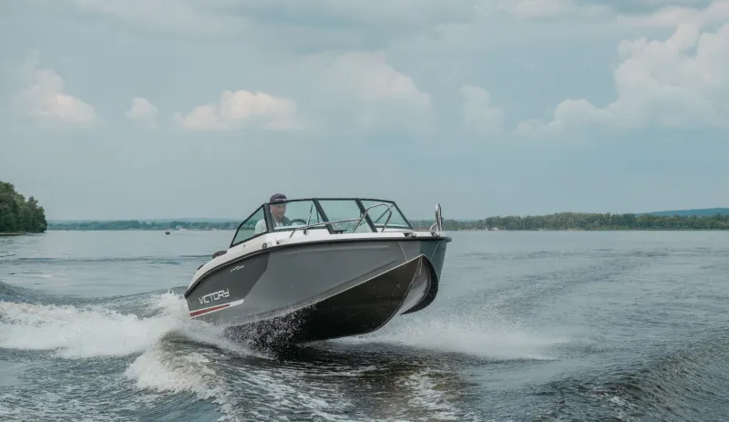 Пластиковая лодка Victory 470, фото: 25