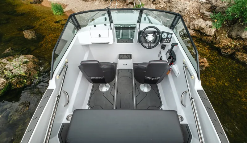 Пластиковая лодка Victory 470, фото: 22