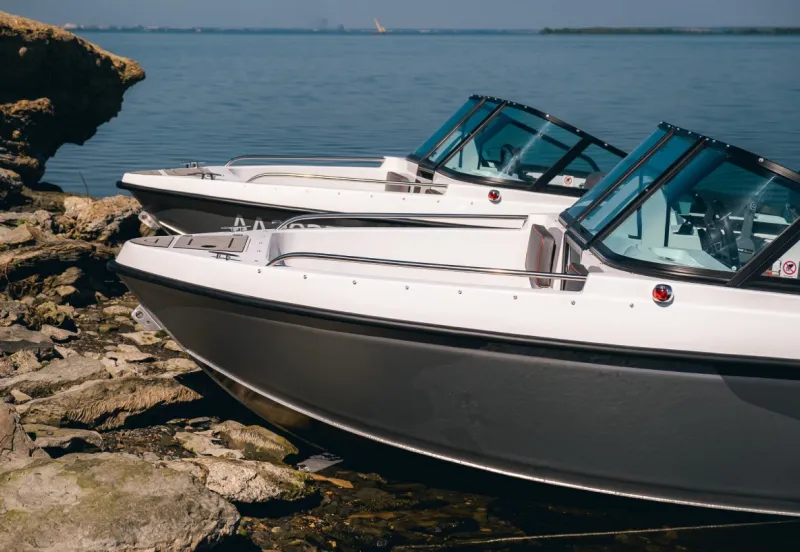 Пластиковая лодка Victory 470, фото: 2