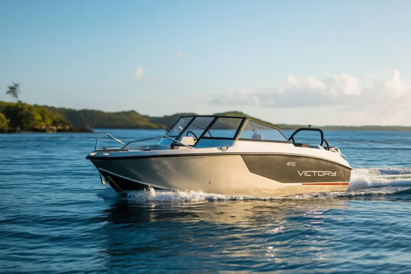 Каютный катер Victory 470, фото: 2