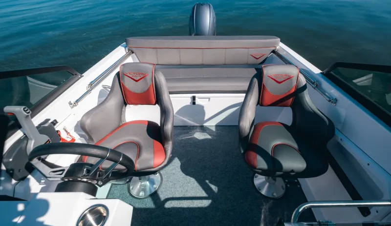 Пластиковая лодка Victory 500, фото: 18