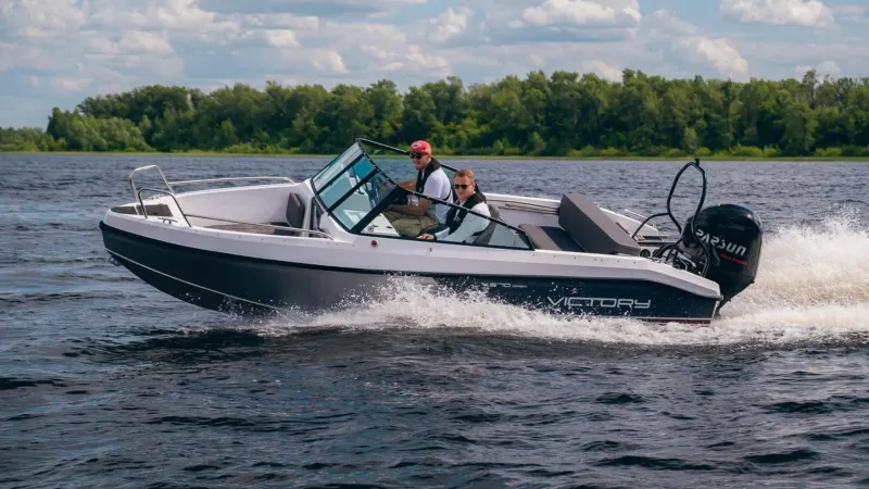 Пластиковая лодка Victory 570 Open, фото: 14