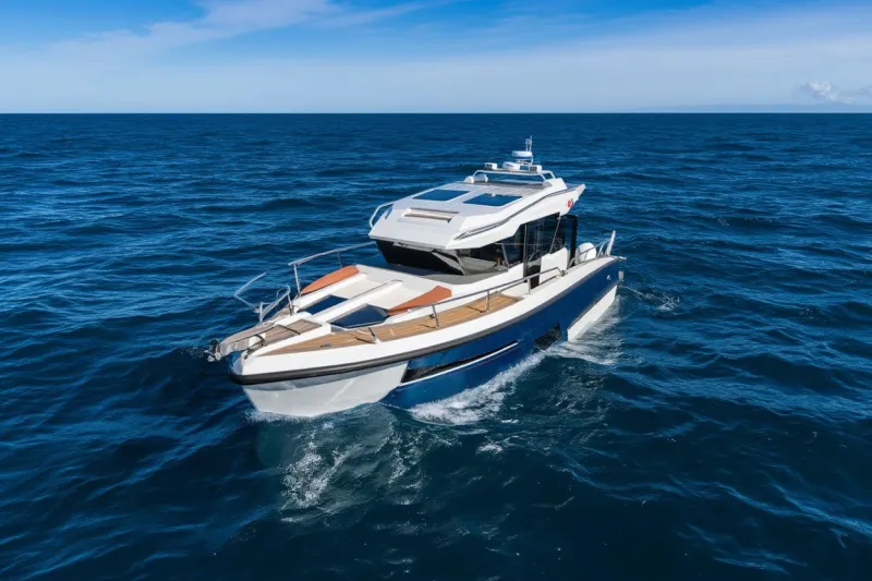 Каютный катер VENTUM 680, фото: 2