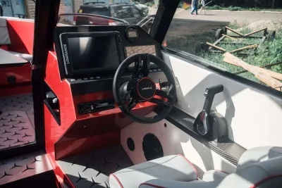 ONIX 680 CABIN