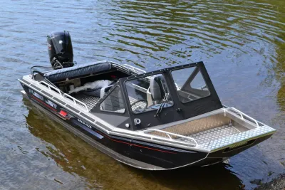 Лодка Водометная модель Fusojet SAYAN 520