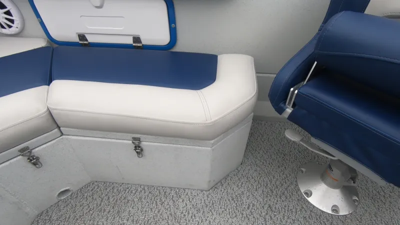 Active DC, фото: 140