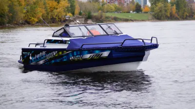 Лодка Active DC