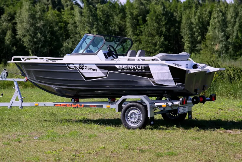 Катер BERKUT S-DC, фото: 4