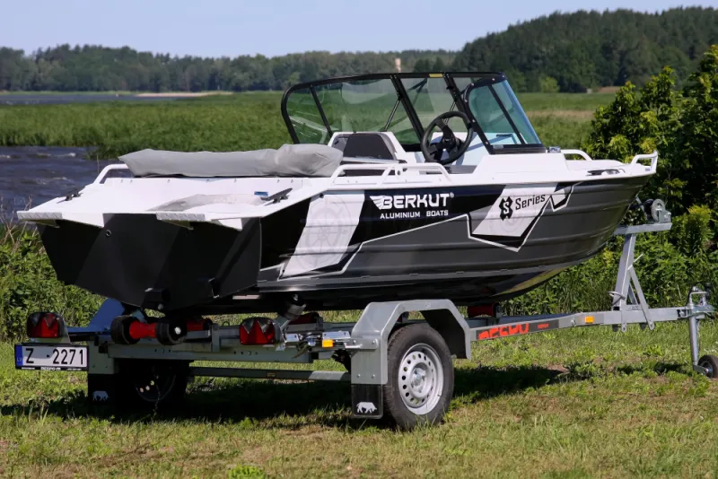 Катер BERKUT S-DC, фото: 5