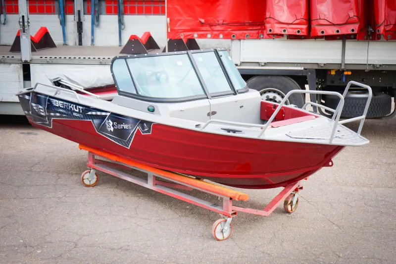 Катер BERKUT S-DC, фото: 12