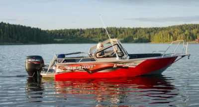 Лодка BERKUT L-DC