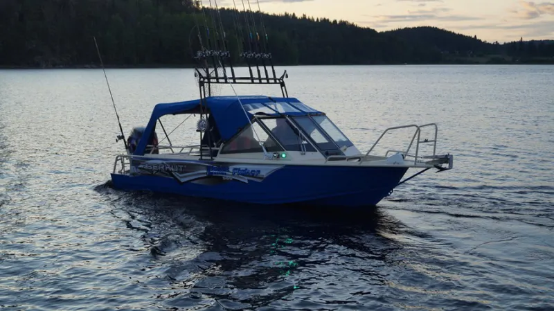 Катер BERKUT L-Fisher, фото: 16