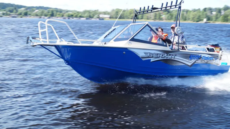 Катер BERKUT L-Fisher, фото: 14