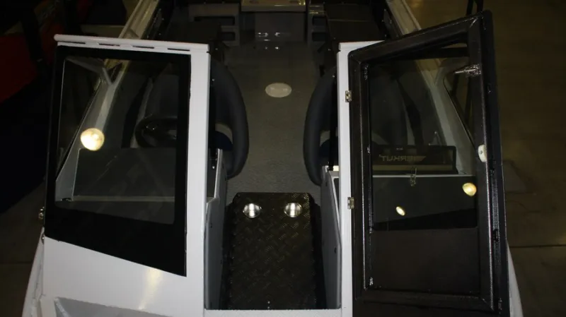 Катер BERKUT L-Fisher, фото: 26