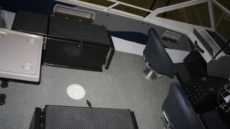 Катер BERKUT L-Fisher, фото: 24