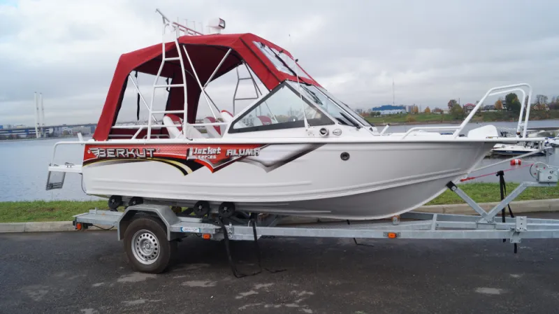 Катер BERKUT L-Jacket, фото: 23