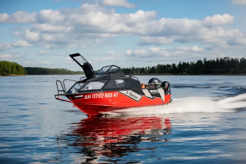 Каютный катер Беркут L-HT Pro, фото: 2