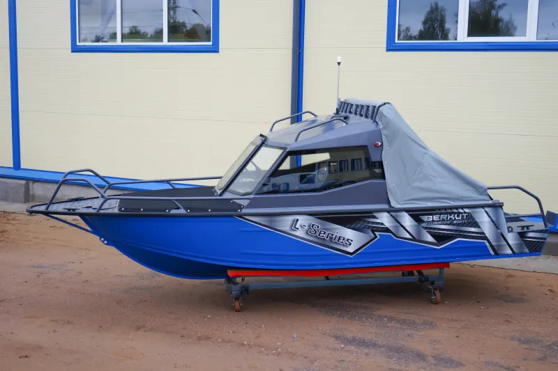 Алюминиевая лодка Беркут L-HT Open, фото: 2