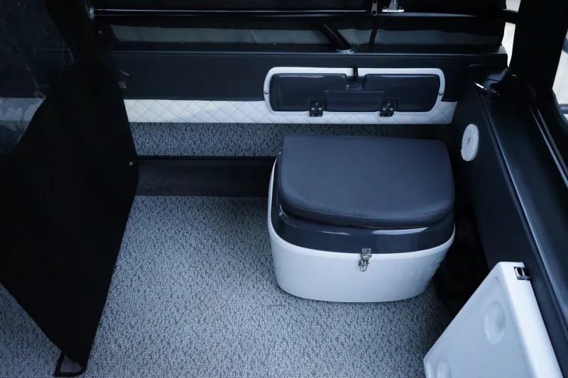 Алюминиевая лодка Беркут L-HT Open, фото: 22