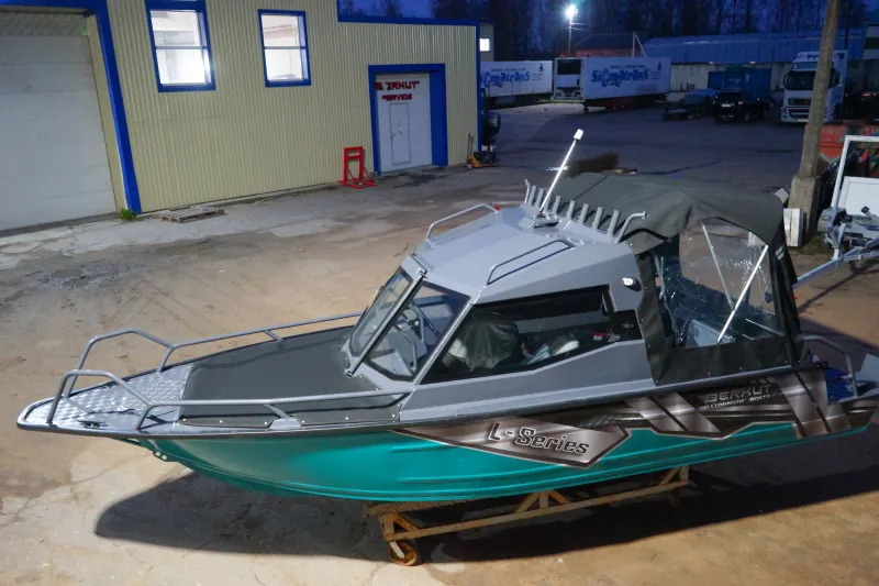 Алюминиевая лодка Беркут L-HT Open, фото: 27