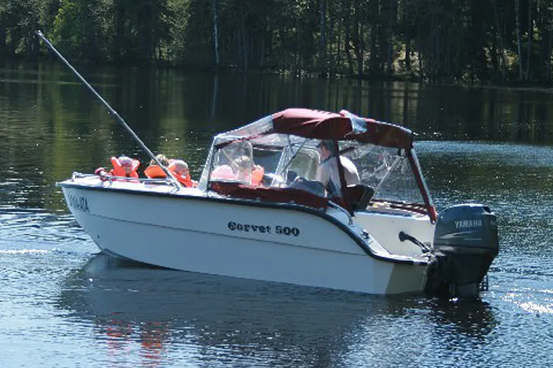 Пластиковая лодка Корвет 500, фото: 11