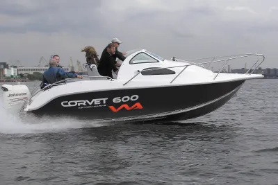 Лодка Корвет 600 WA