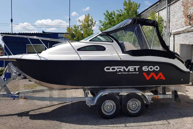 Пластиковая лодка Корвет 600 WA, фото: 12
