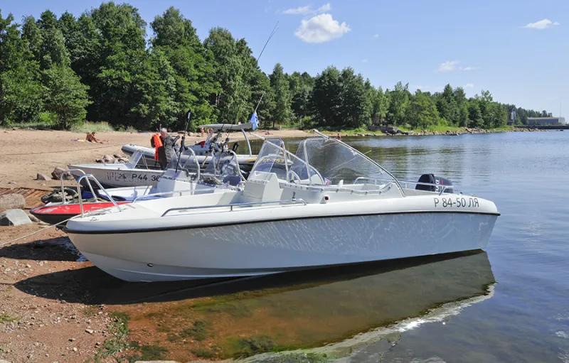 Пластиковая лодка F-55, фото: 2
