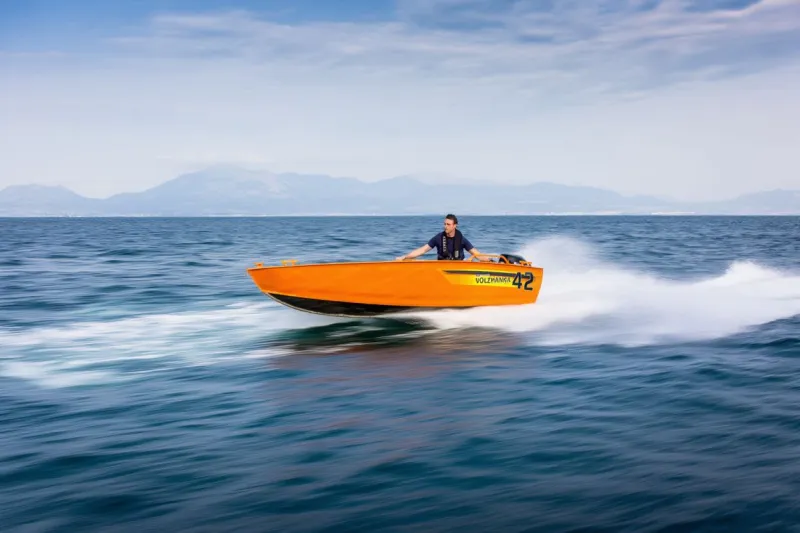 Моторная лодка Волжанка 42, фото: 8