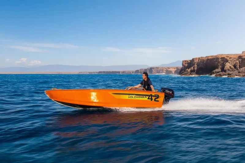 Моторная лодка Волжанка 42, фото: 4