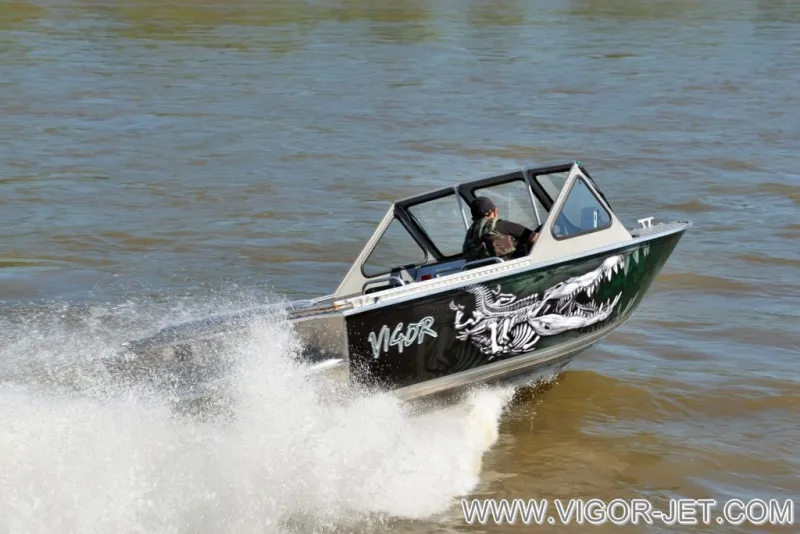 VIGOR 540 (A) Closed Bow, фото: 28