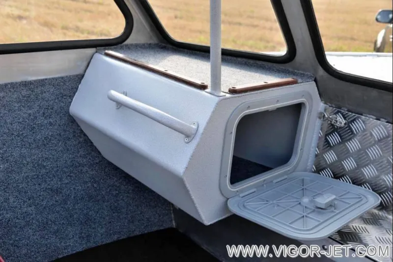 VIGOR 540 (A) Closed Bow, фото: 11