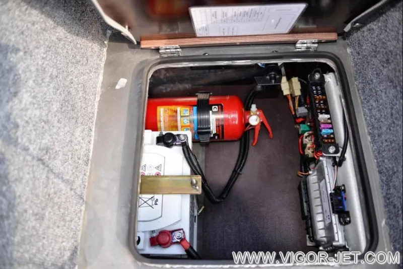 VIGOR 540 (A) Closed Bow, фото: 7