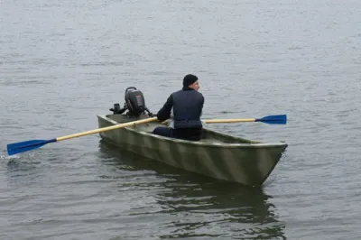 Лодка Лиман 3,8