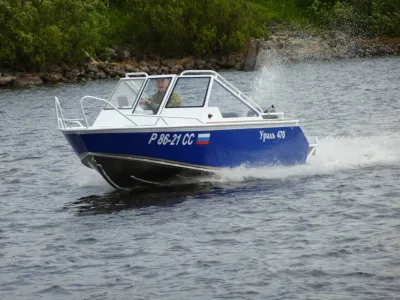 Лодка Уралъ 470
