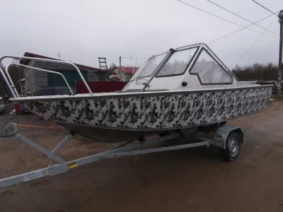 Лодка Урал 540