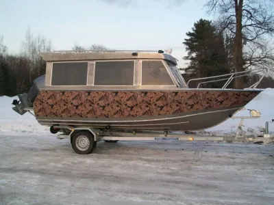 Лодка Урал 610
