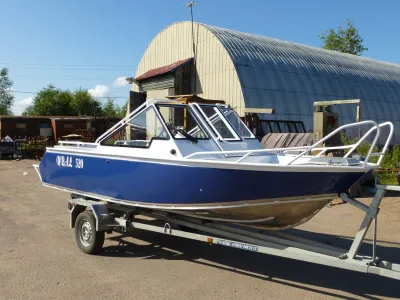 Лодка Уралъ 520