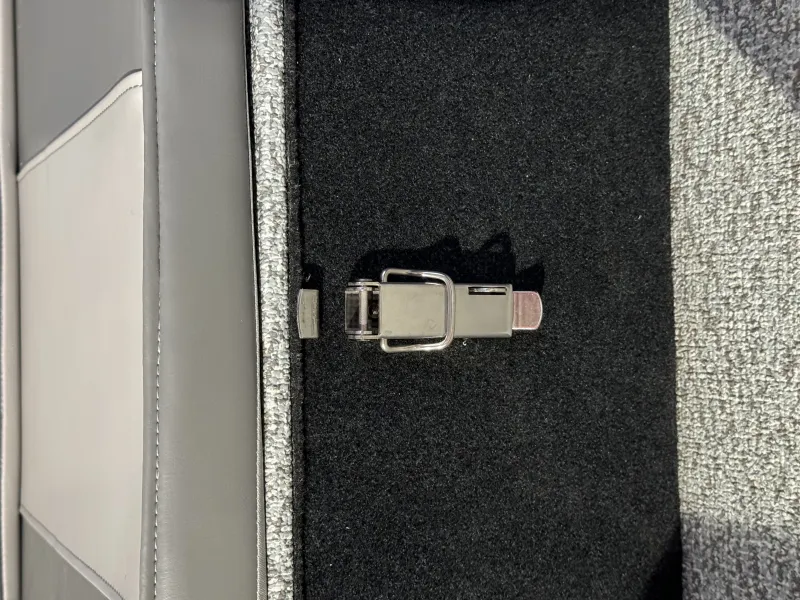 Алюминиевая лодка Viking 4.6 F, фото: 19