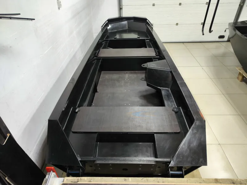 Пластиковая лодка GOONCH 460 mud Z, фото: 4