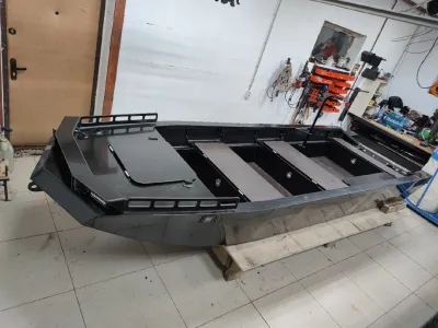 Лодка GOONCH 450 mud