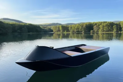 Пластиковая лодка Киммерия 400R обложка