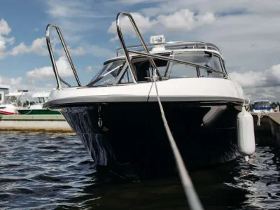 Лодка Phoenix 600HT