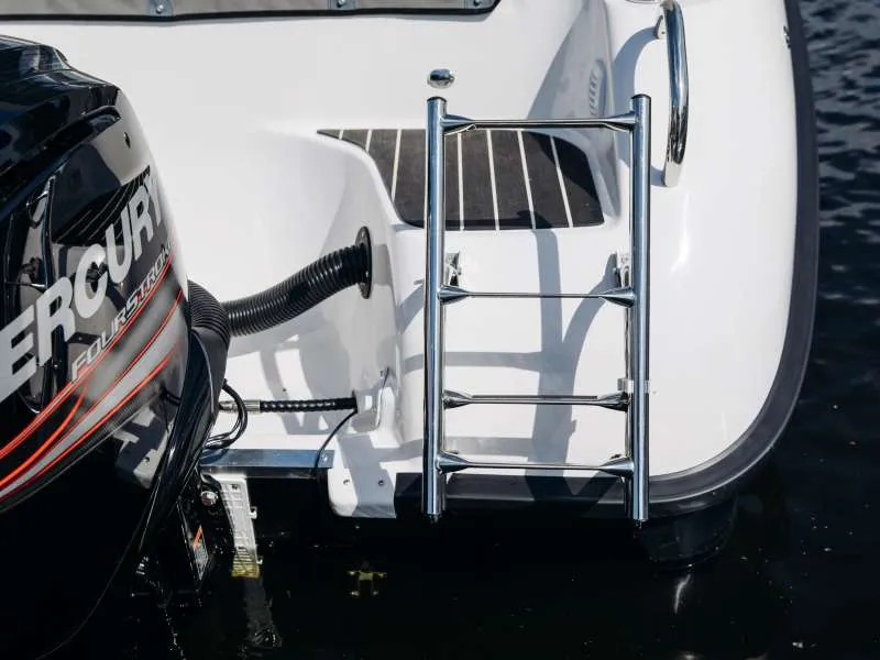 Пластиковая лодка Phoenix 600HT, фото: 24