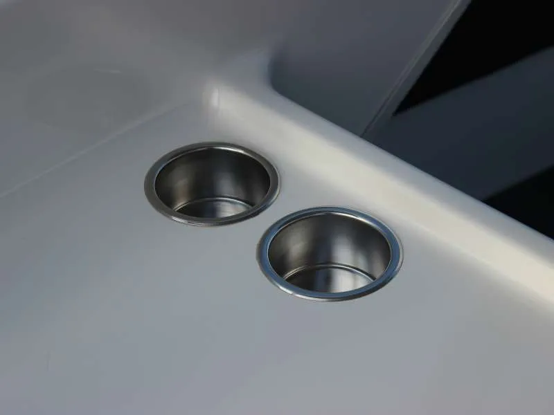 Пластиковая лодка Phoenix 600HT, фото: 11